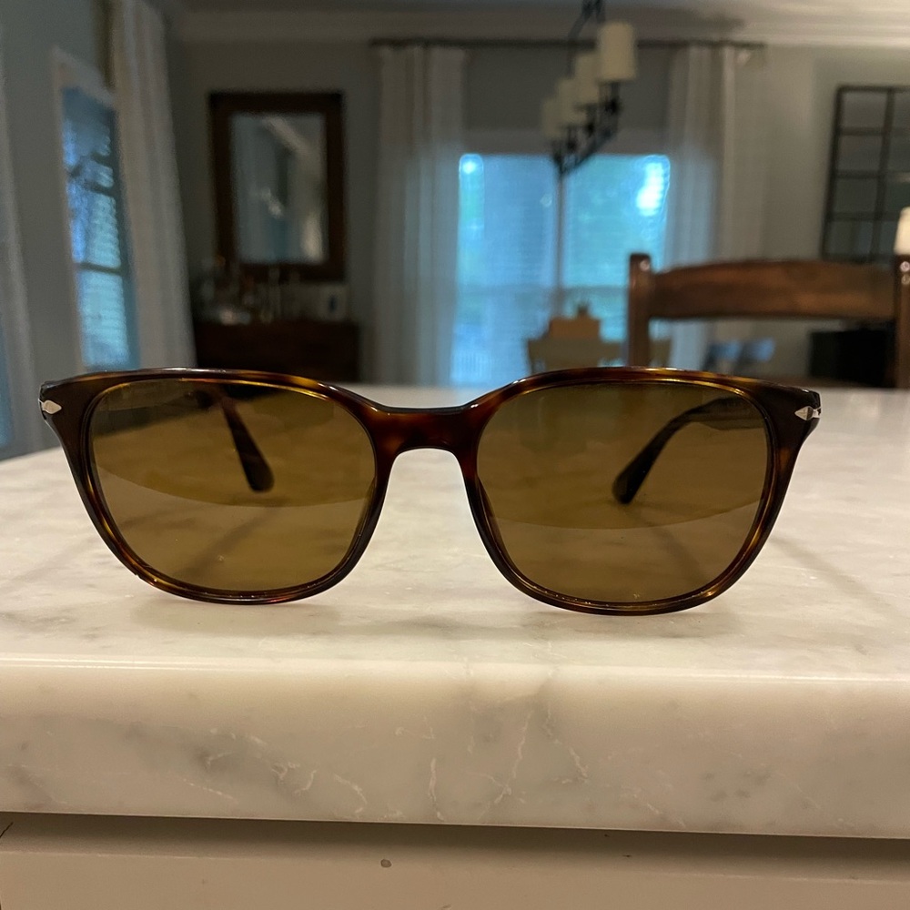 Persol Sunglasses 3164s